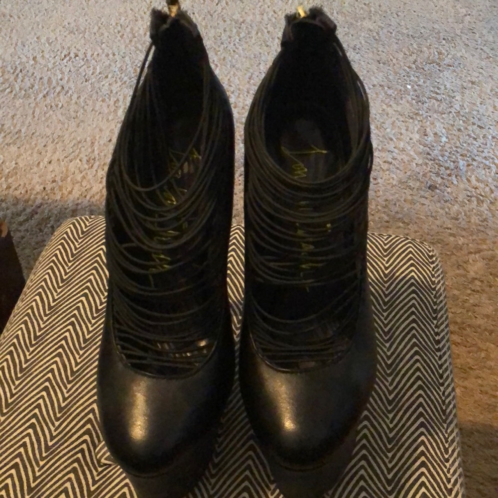 London Trash Heels